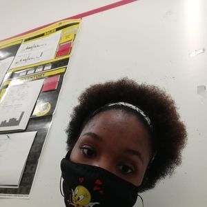 Meet your Posher, Simone